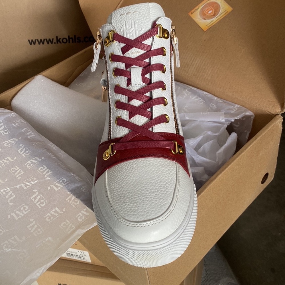 J75 by jump Zappa white burgundy